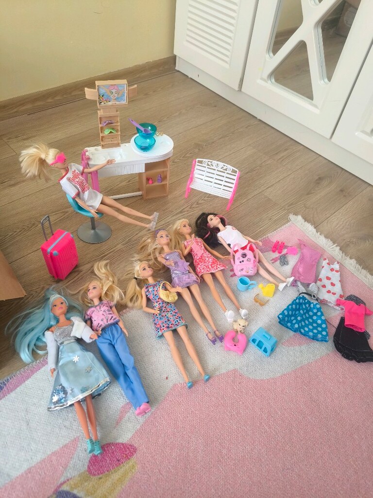 Barbie rüya evi ve Barbie esyalari - 3