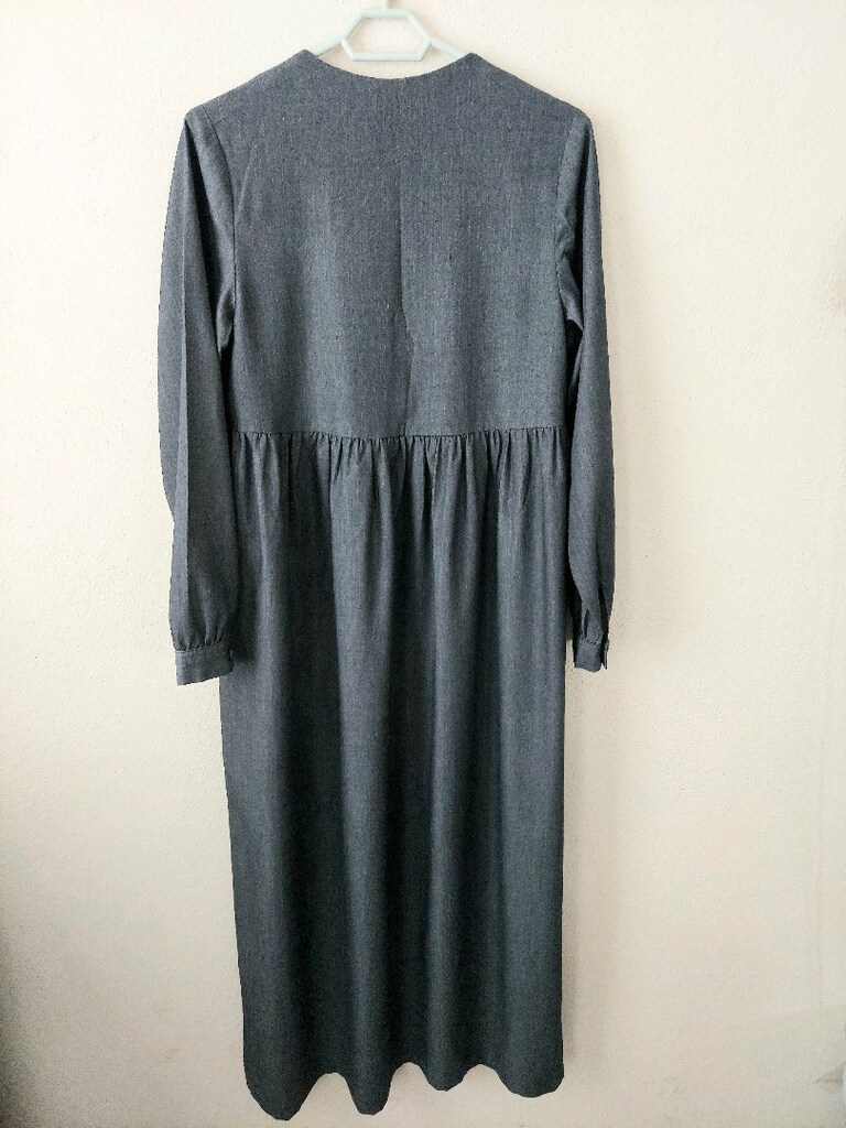 Beli pileli Antrasit uzun elbise - 5