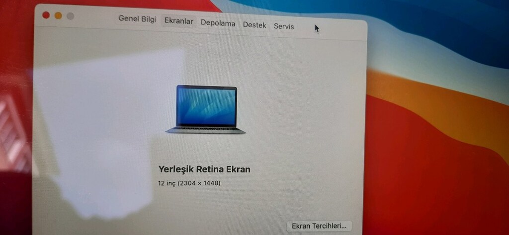 MacBook - 8