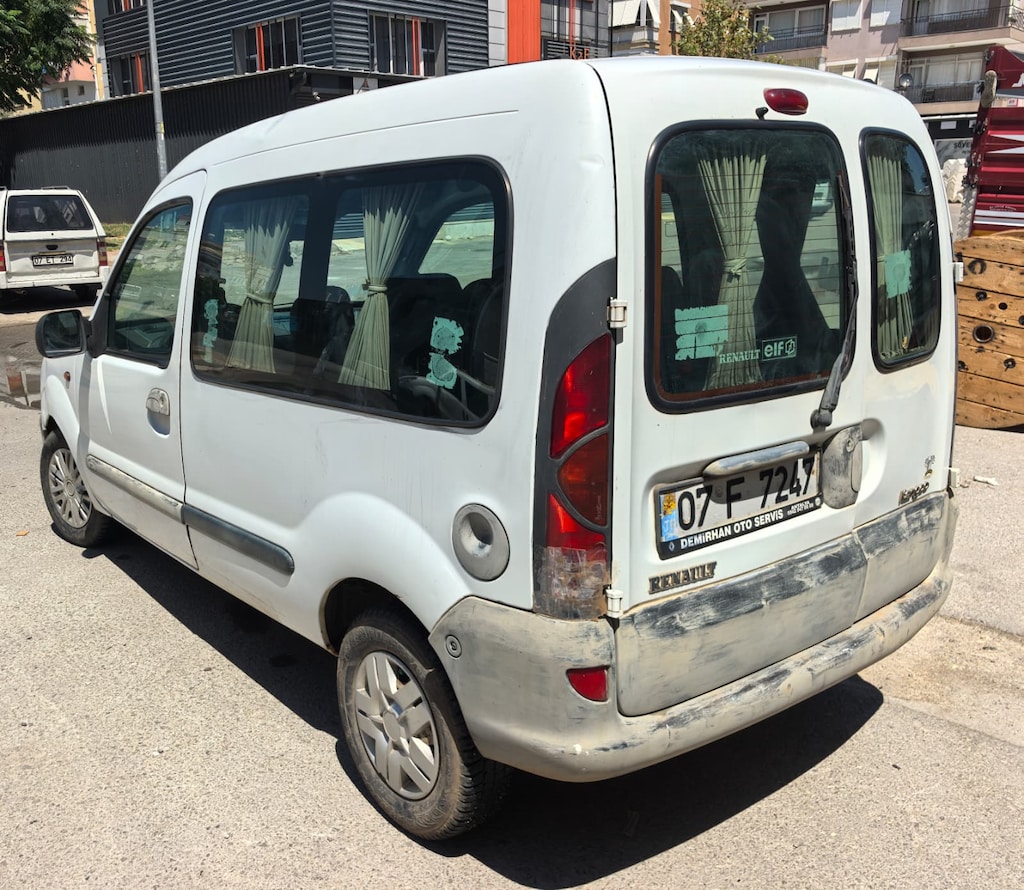 ANTALYADAN ACİL SATILIK KANGOO 1.9 DİZEL MANUEL OTOMOBİL RUHSATLI - 10