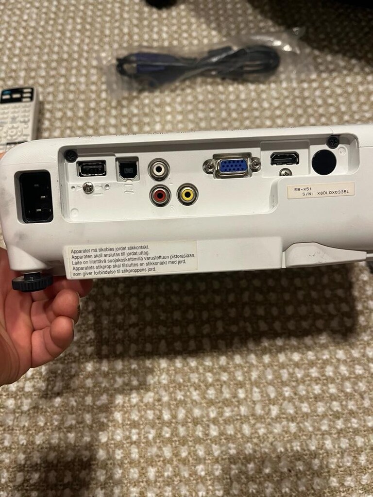 Epson EB-X51 Projektör - Az Kullanılmış, Taşıma Çantası - 5