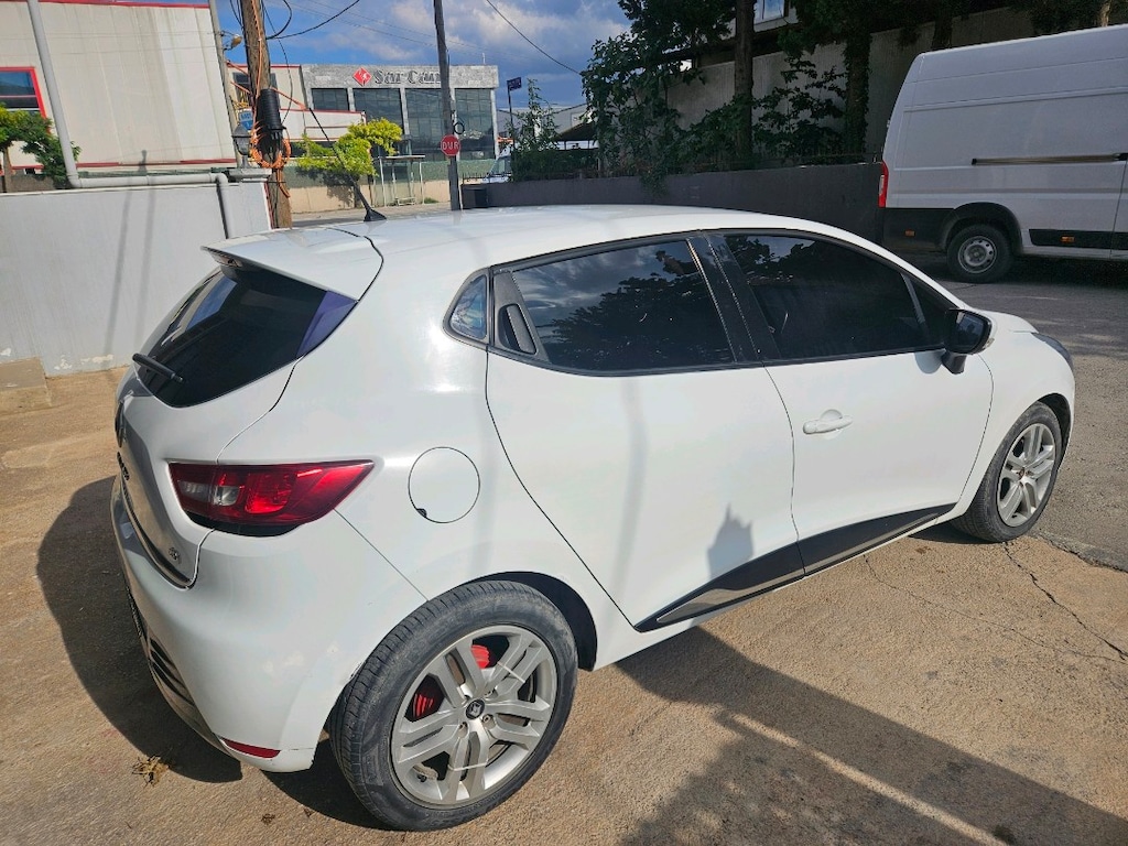 Değişensiz Clio 2017 1.5 dci - 12