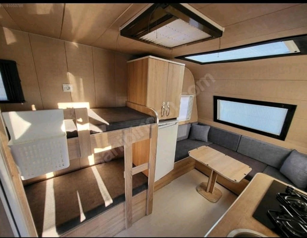 MEGA Karavan - 3