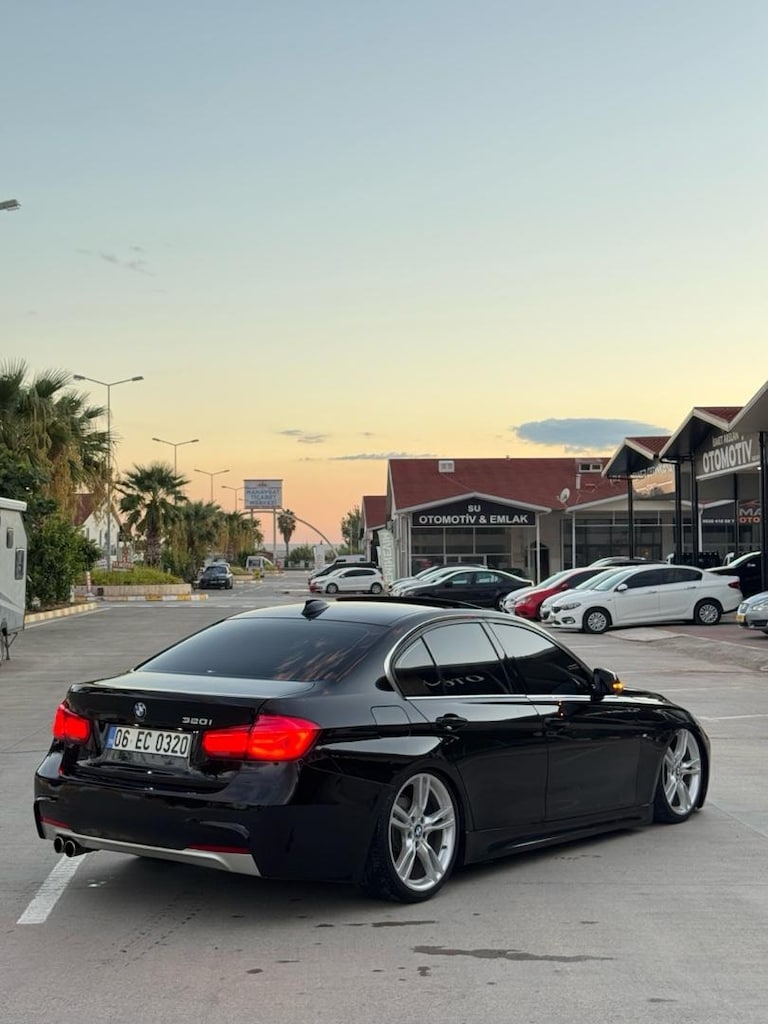 bmw 320i - 7