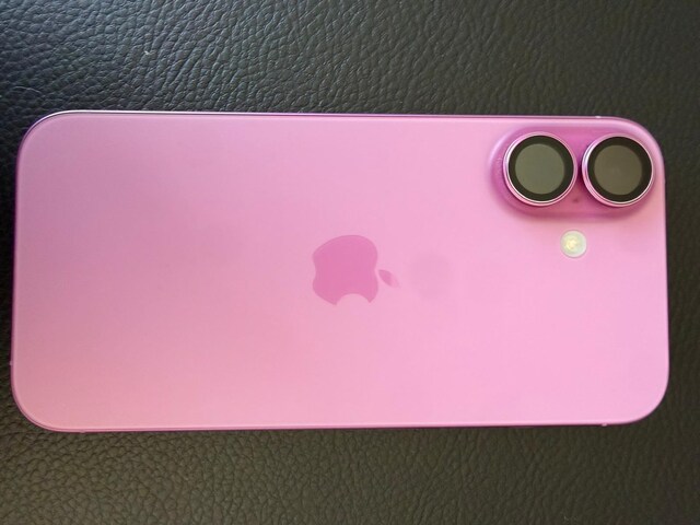 iPhone 16 Yurt içi 128 GB Pil 98 Nokta Hatasız