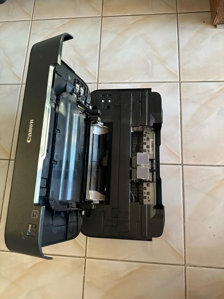 Canon Renkli Çıktı ve Foto Baskı Yazıcısı - 7