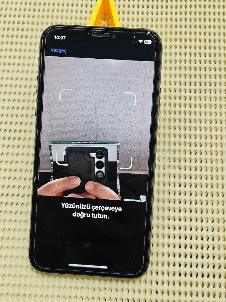 iPhone X 256 GB Siyah - 3