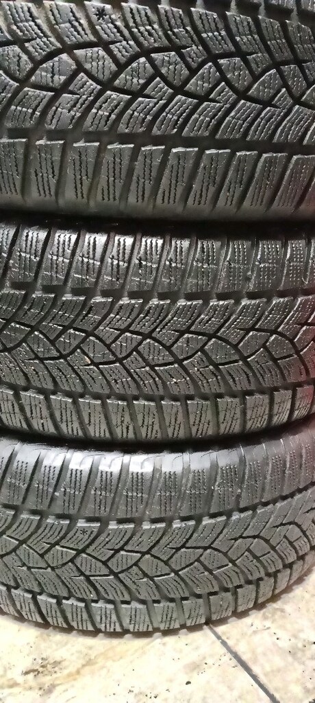215 55 16 kışlık takım Goodyear marka - 8