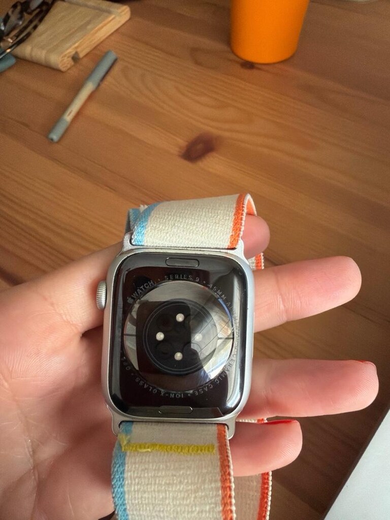 Apple watch 9. series gümüş - 2