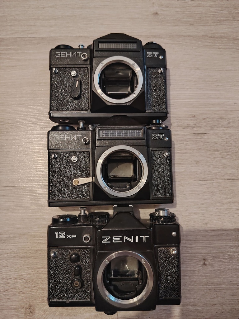 3 Adet Zenit Fotoğraf Makinesi