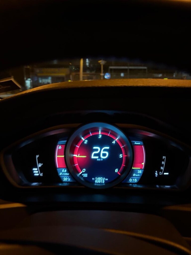 volvo v40 cross country 63.000 km servis bakımlı - 8