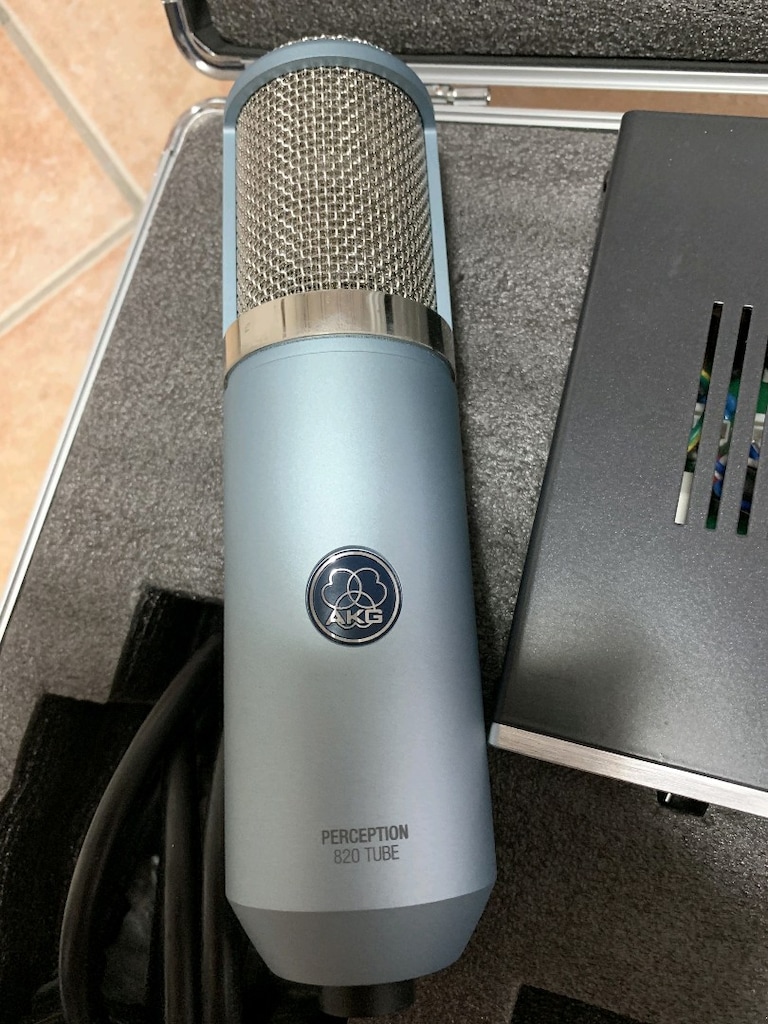 AKG Perception 820 Tube Mikrofon