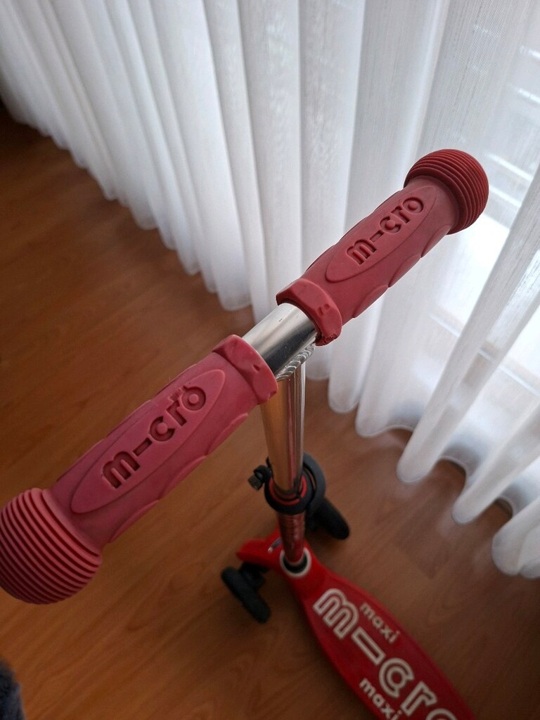Micro Maxi Deluxe Scooter - 7
