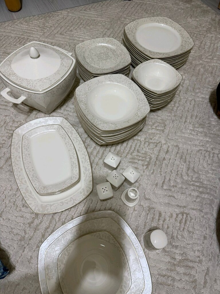 12 kişilik yemek takımı Schafer yemek seti pazarlık payı vardır - 7