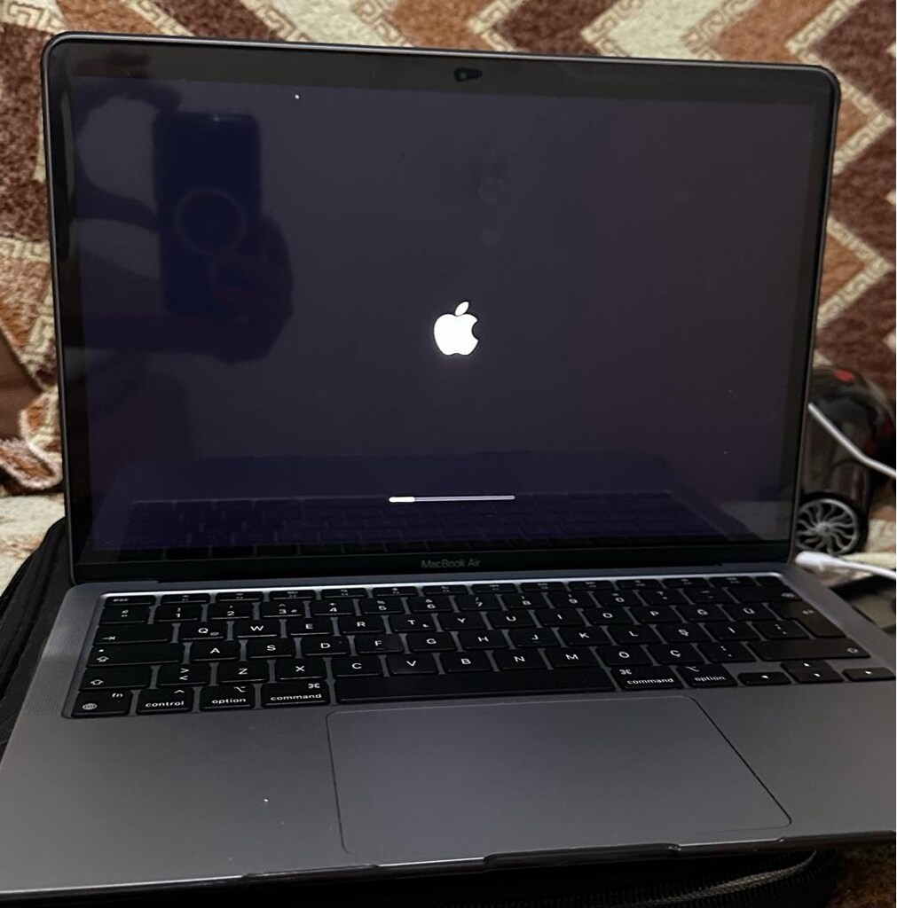 APPLE MACBOOK M1 2020 - 5