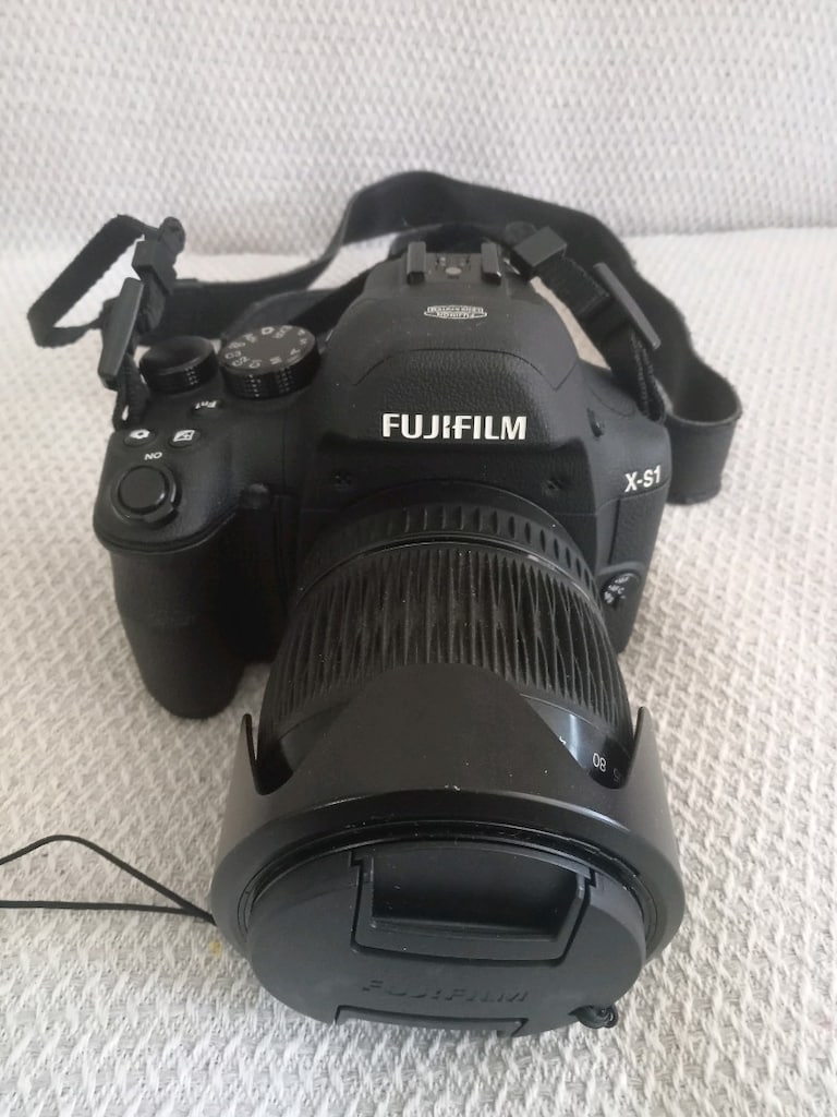 Fujifilm X-S1 Fotoğraf Makinesi