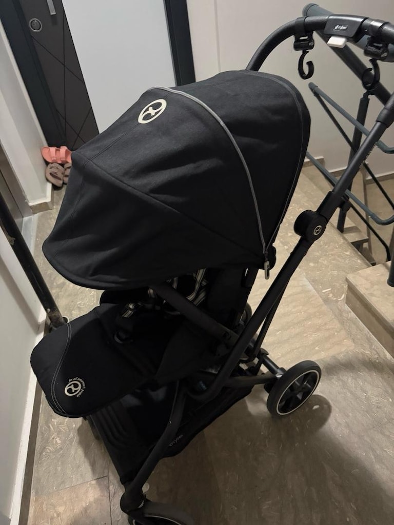Cybex ezzy s twist 6 aylık