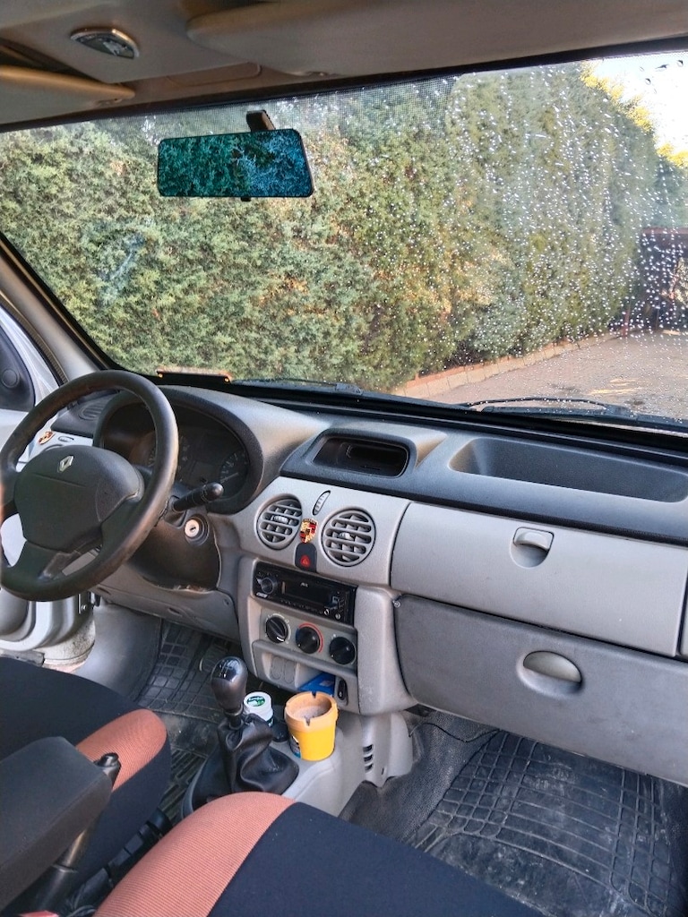 Sıfır Motor Yeni Muayeneli Kangoo - 6