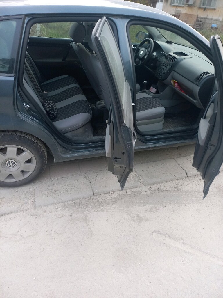Volkswagen Polo 1.4 tdi - 8