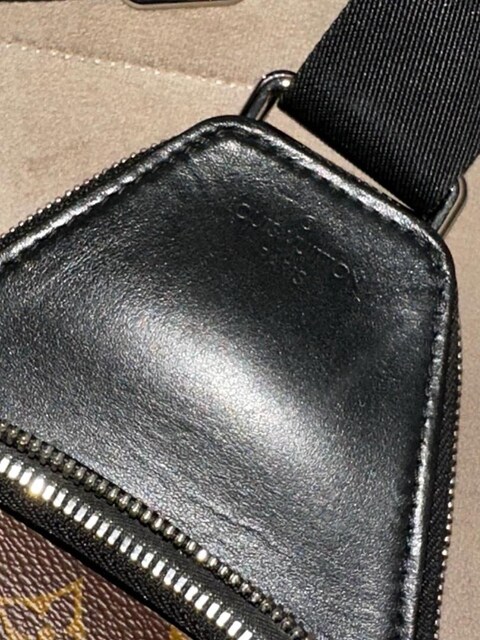 Avenue Askılı Çanta Louis Vuitton sıfır orijinal ürün.