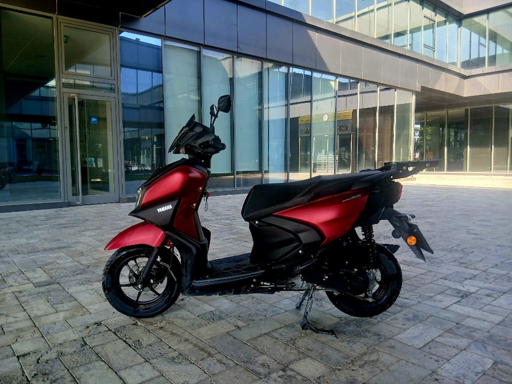 Yamaha RAY ZR motosiklet - 8