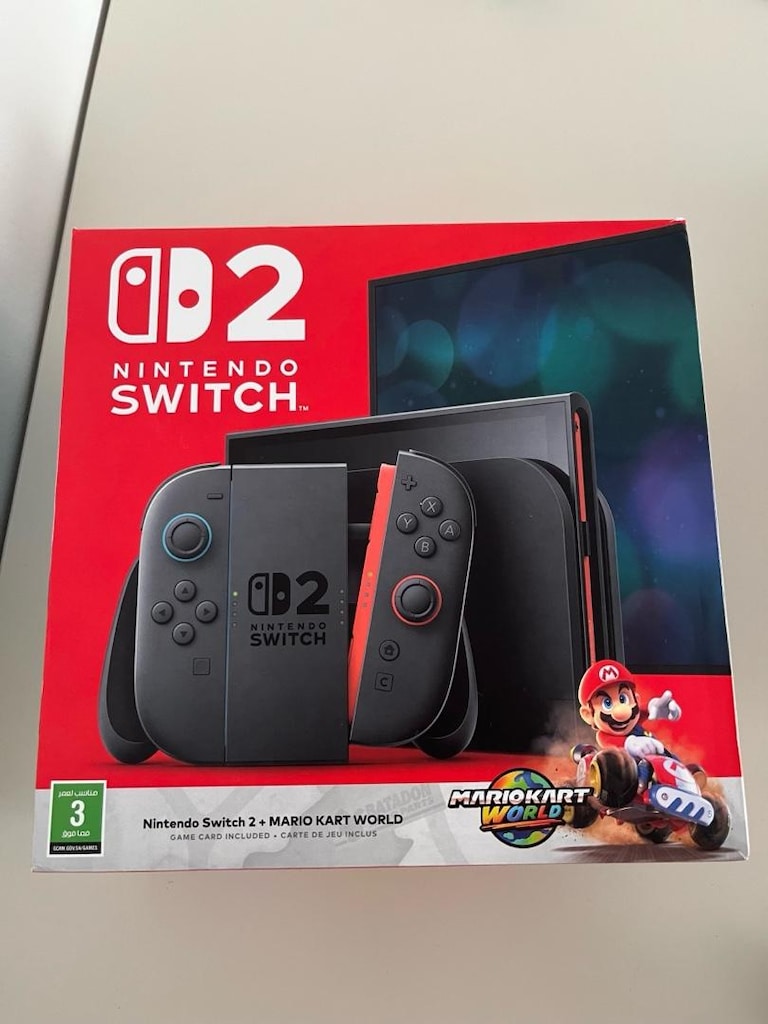 NINTENDO SWITCH 2 ( 4 oyun ile beraber)