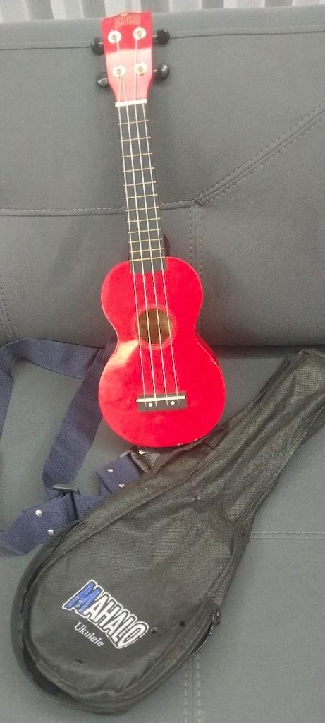 ukulele - 2