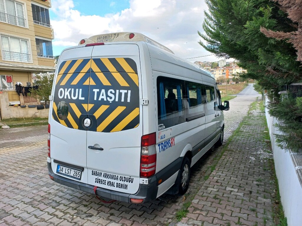 2012 model 16+1 sprinter - 5
