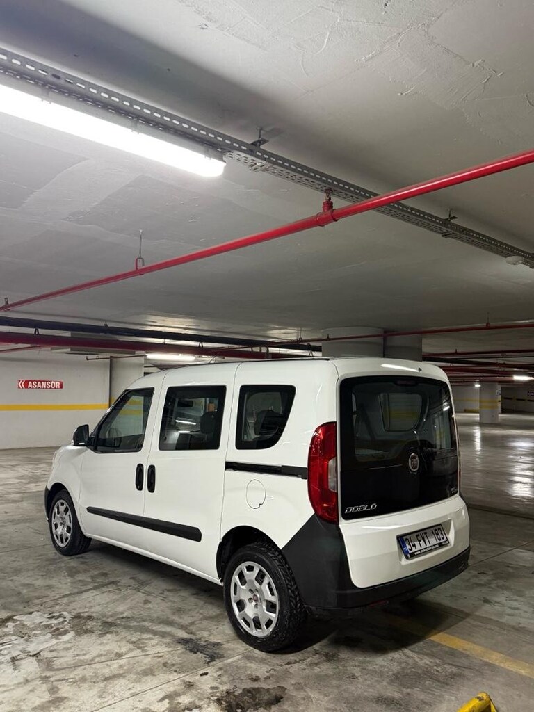 28750 km sıfır ayarında Doblo. 1.6multıjet - 5