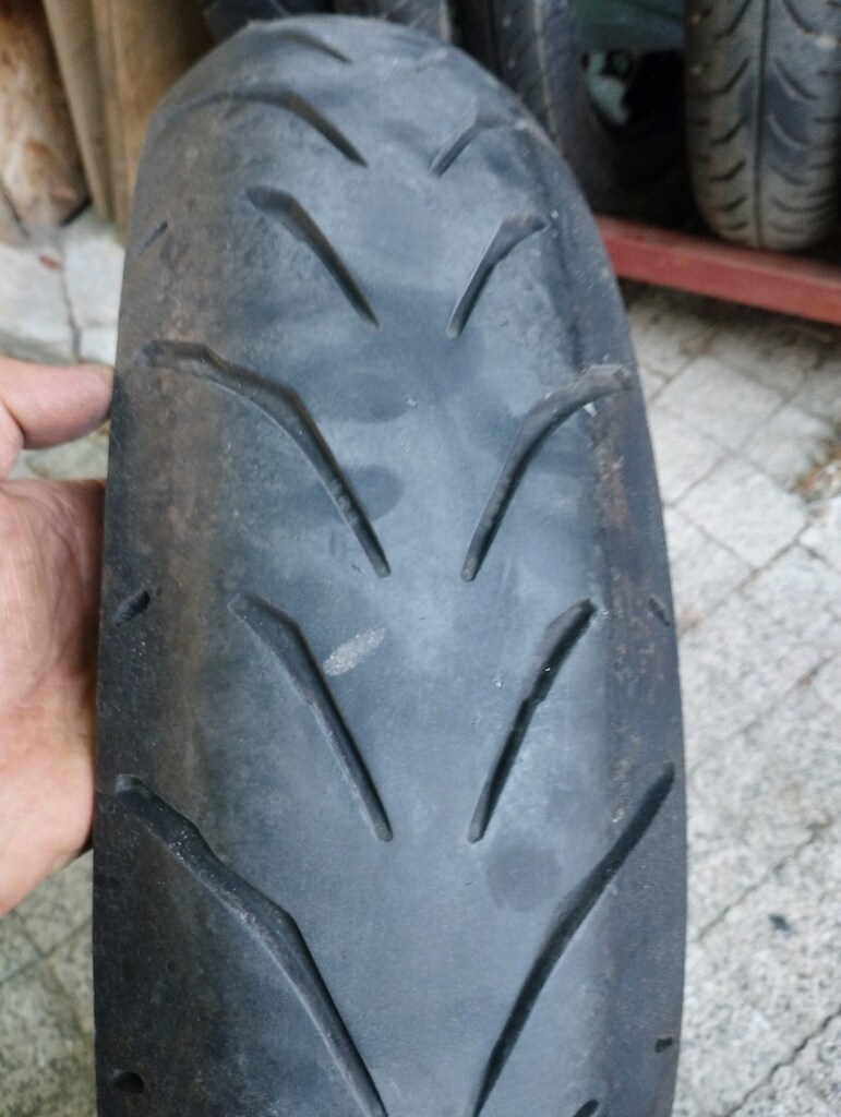 motosiklet çıkma lastik 130 70 17 - 4
