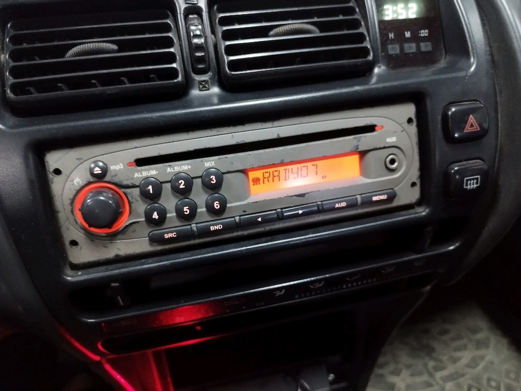 RENAULT ORİJİNAL TEYP BLUETOOTH USB SD CARD - 3
