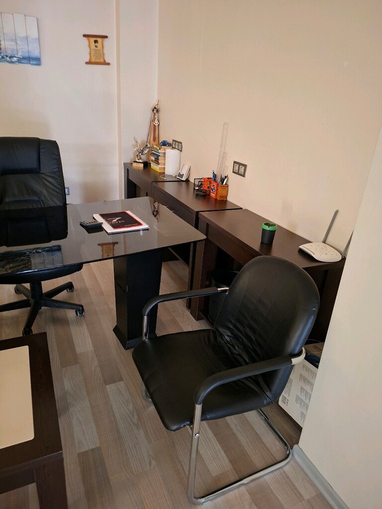 Ofis malzemesi - Masa, Kitaplık, koltuk vb.. - 6