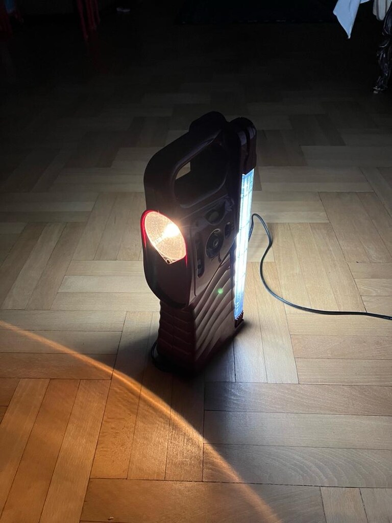 ışıldak fener radyo siren,florasan aydınlatma hepsi bir arada - 5