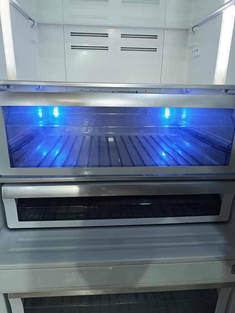 ARÇELİK 600 LİTRE COOL PLUS – ALTTAN DONDURUCULU – MAVİ IŞIK - 7