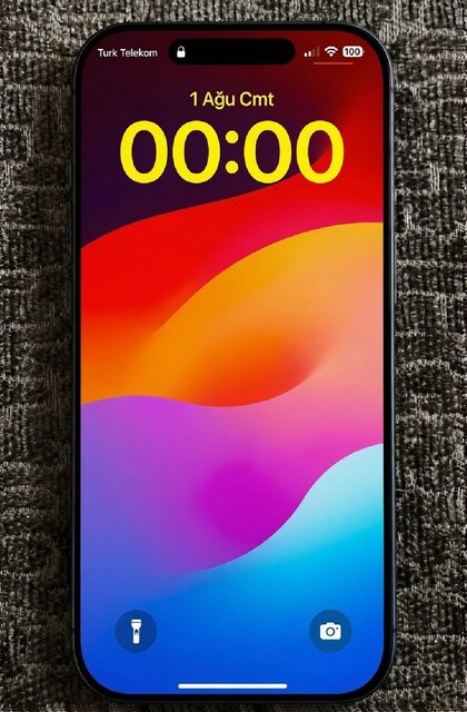 15 AY TÜRKİYE GARANTİLİ FATURALI DEĞİŞENSİZ IPHONE 17 256GB PİL%97