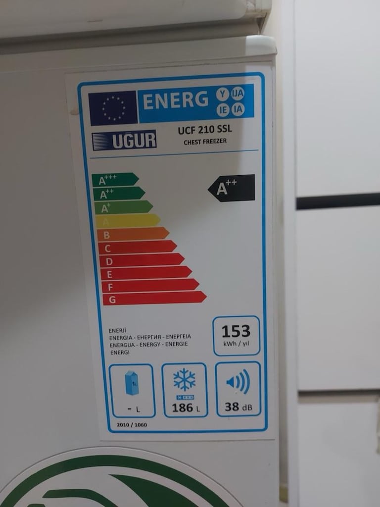 Derin dondurucu Uğur UCF 210 SSL 186 Litre - 2
