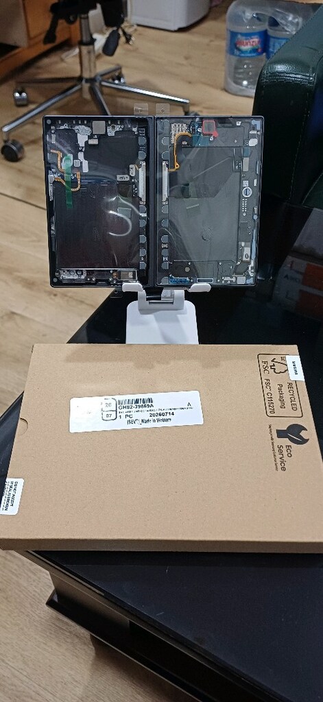 Samsung Galaxy Z Fold 8 Orjinal Sıfır Ekran - 2