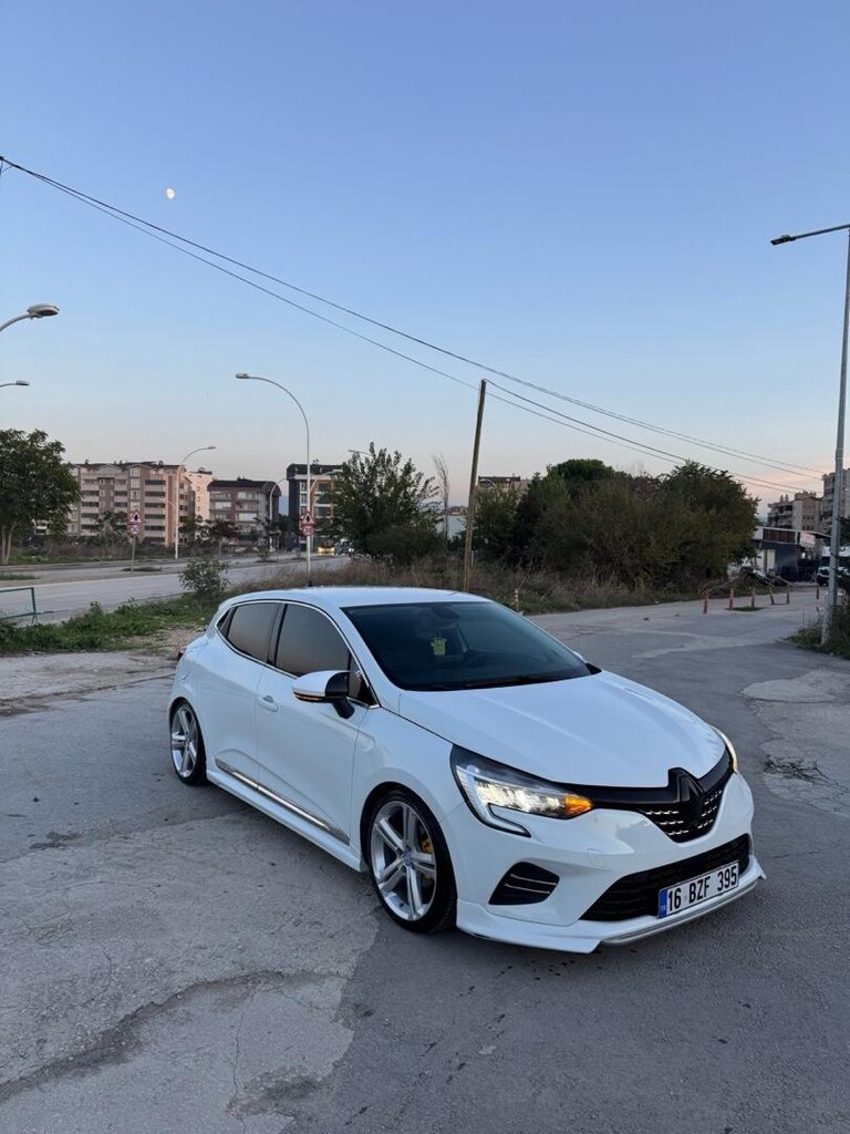 CLİO 5 HATASIZ BOYASIZ TRAMERSİZ SPORTİF GÖRÜNÜMLÜ - 3