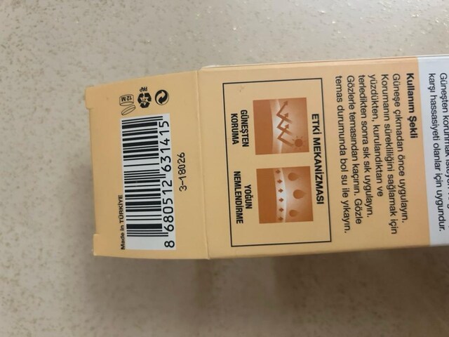 Bioxcin SPF 50+ Yağlı Ciltler İçin Güneş Kremi