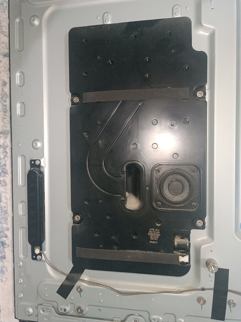 Lg TV ekran kırık - 11