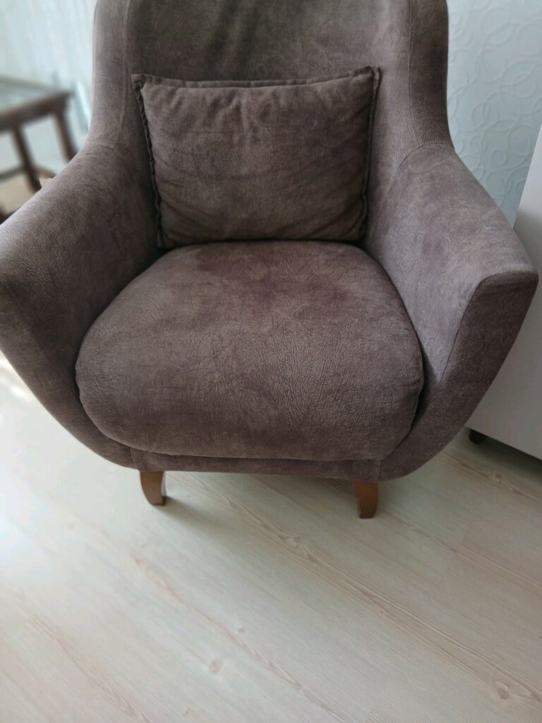 Kahverengi tekli berje r koltuk - 4