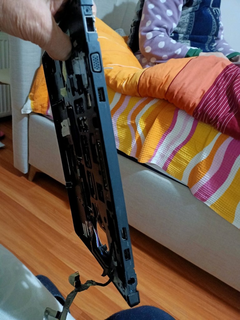 Dell E5470/ i5/6Nesil çalışır durumda görünen var - 8