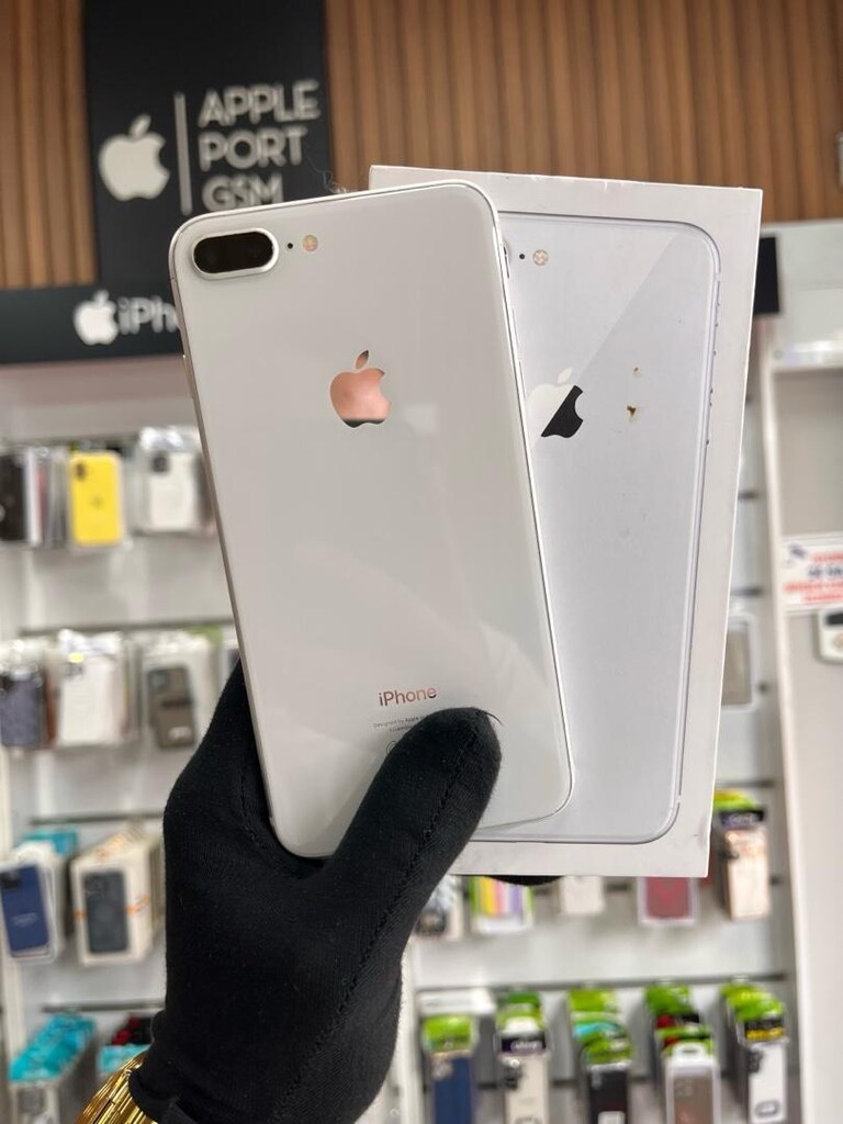 iPhone 8 plus - 4