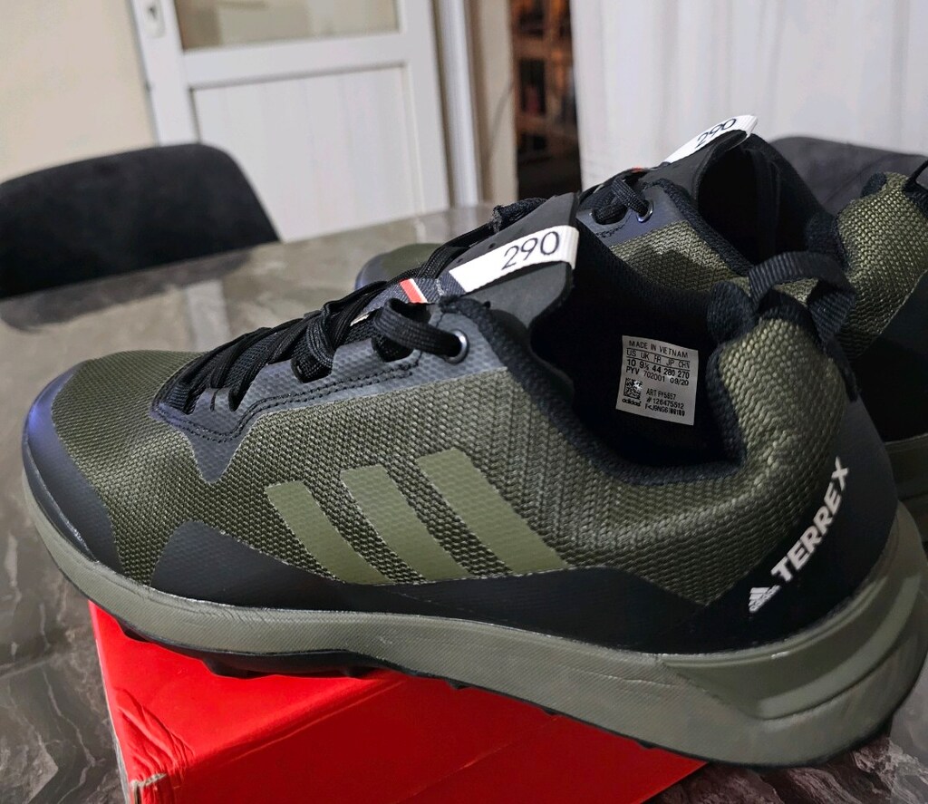 Adidas spor ayakkabı 44 numara sıfır. - 5