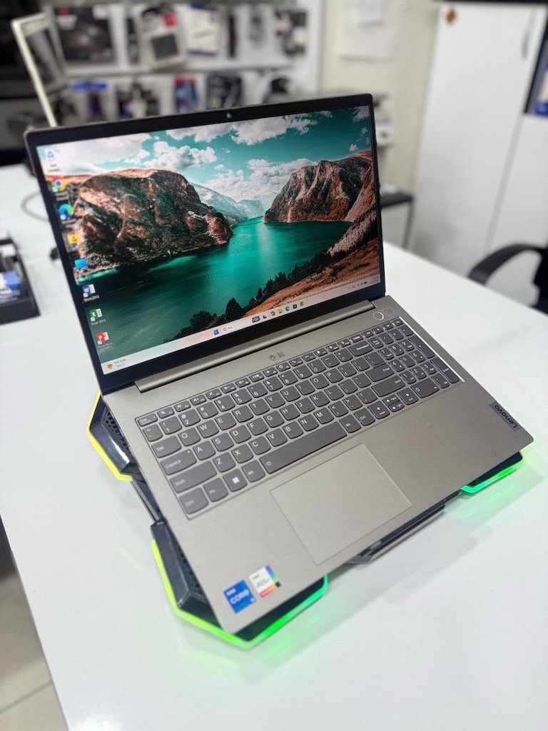 SIFIRINDAN FARKSIZ LENOVA THİNKBOOK LAPTOP İNTEL İ5 - 6