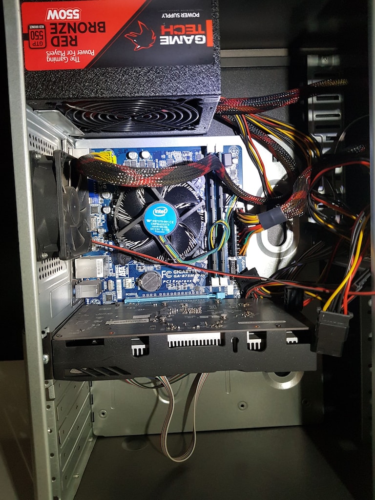 TEMİZ HAZIR SET GTX 1050 Ti 16 GB RAM / AOC Monitörlü Masaüstü - 9