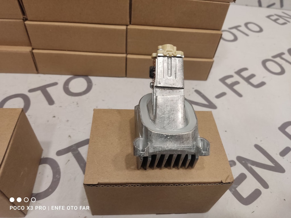 BMW F10 LCİ ALT LED FAR MODÜLÜ SAĞ SOL 63117343876 SIFIR - 4