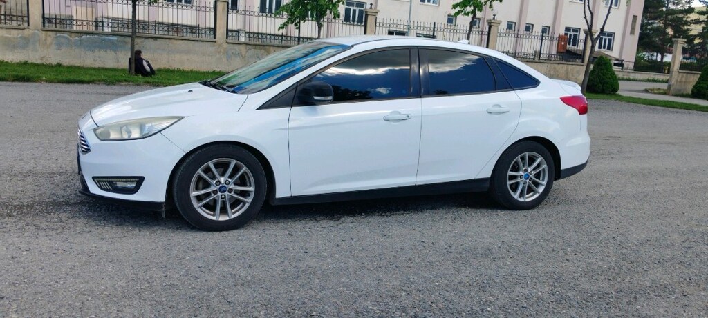 2016 terentx Ford Focus - 10