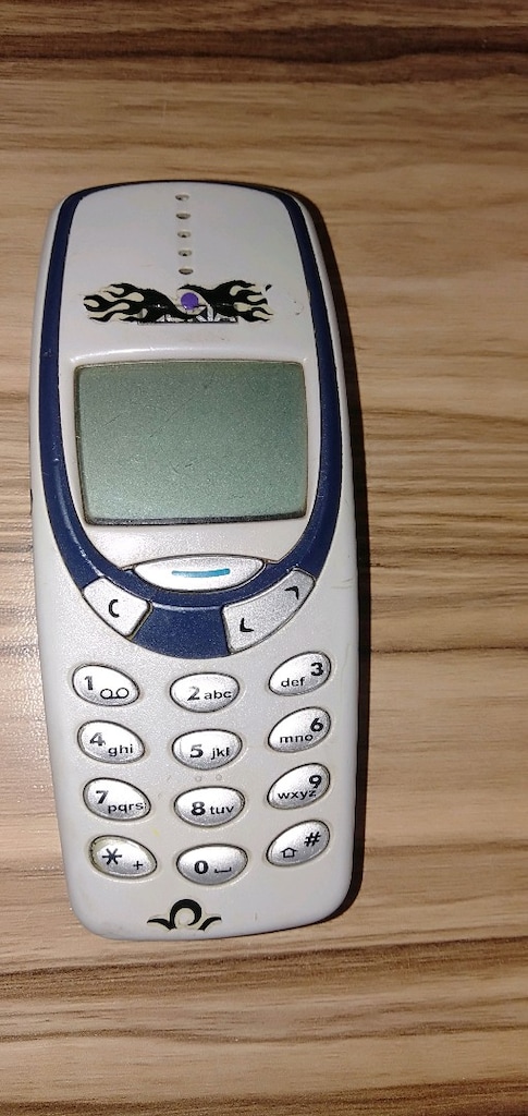 Nokia 3310 - 4
