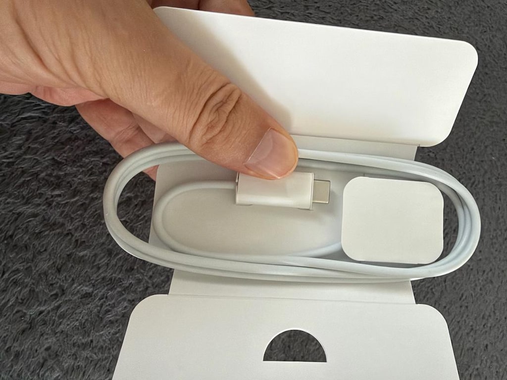 Orijinal sıfır Apple Watch şarj aleti - 3
